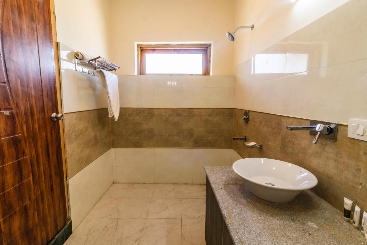 Sindhu Residency Hotel She Exterior foto